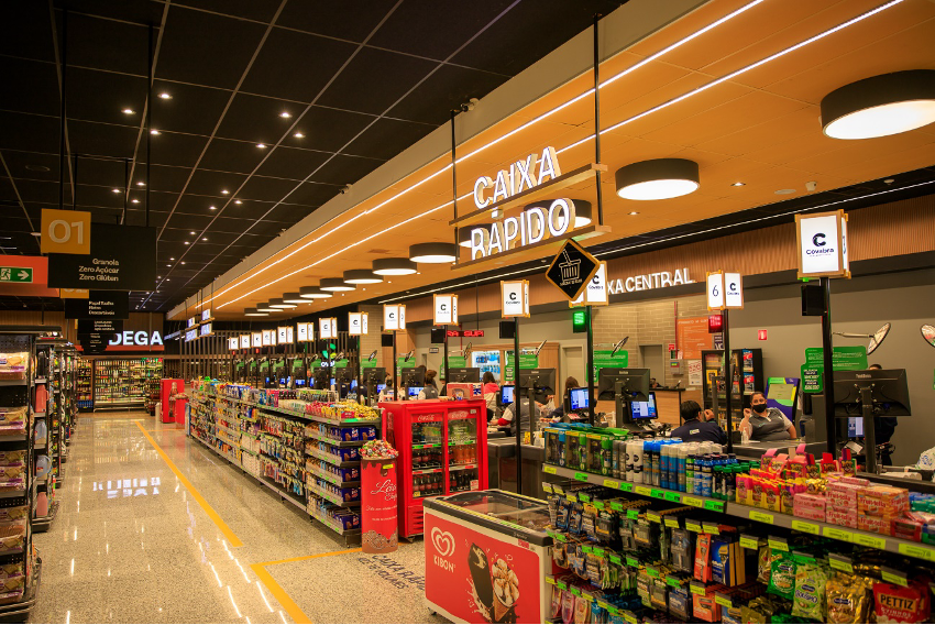Supermercado — caixas rápidos