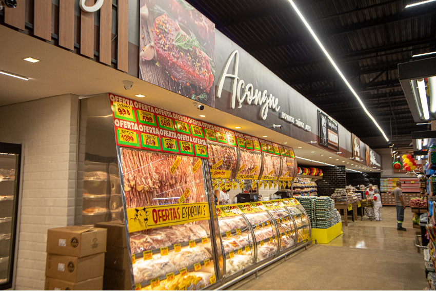 Supermercado — açougue integrado
